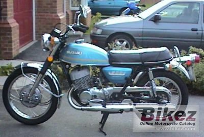 1974 Suzuki T 500 photo